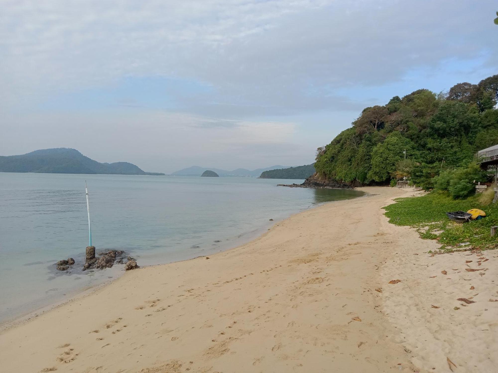 Panwa Beach Side Beachfront Пхукет Экстерьер фото
